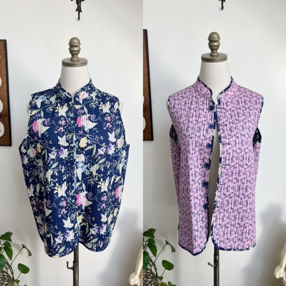 Vintage Reversible Quilted Cotton Floral Vest medium